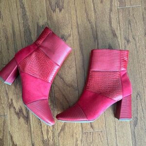 Red faux leather/fabric side zip up block heel